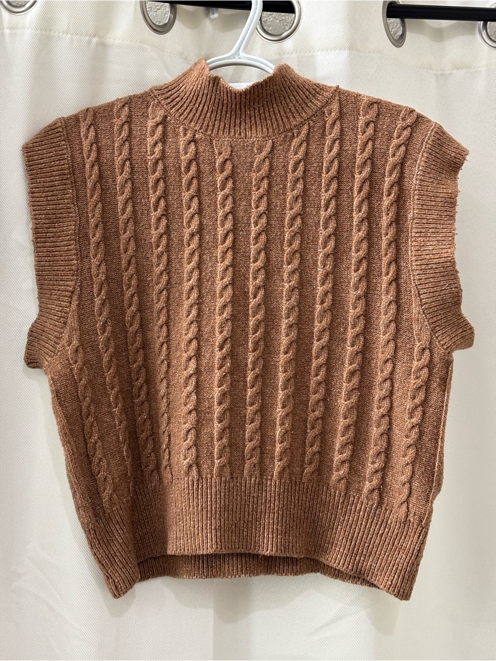cupcakes & cashmere Cable Knit Sleeveless Turtleneck Vest - Brown